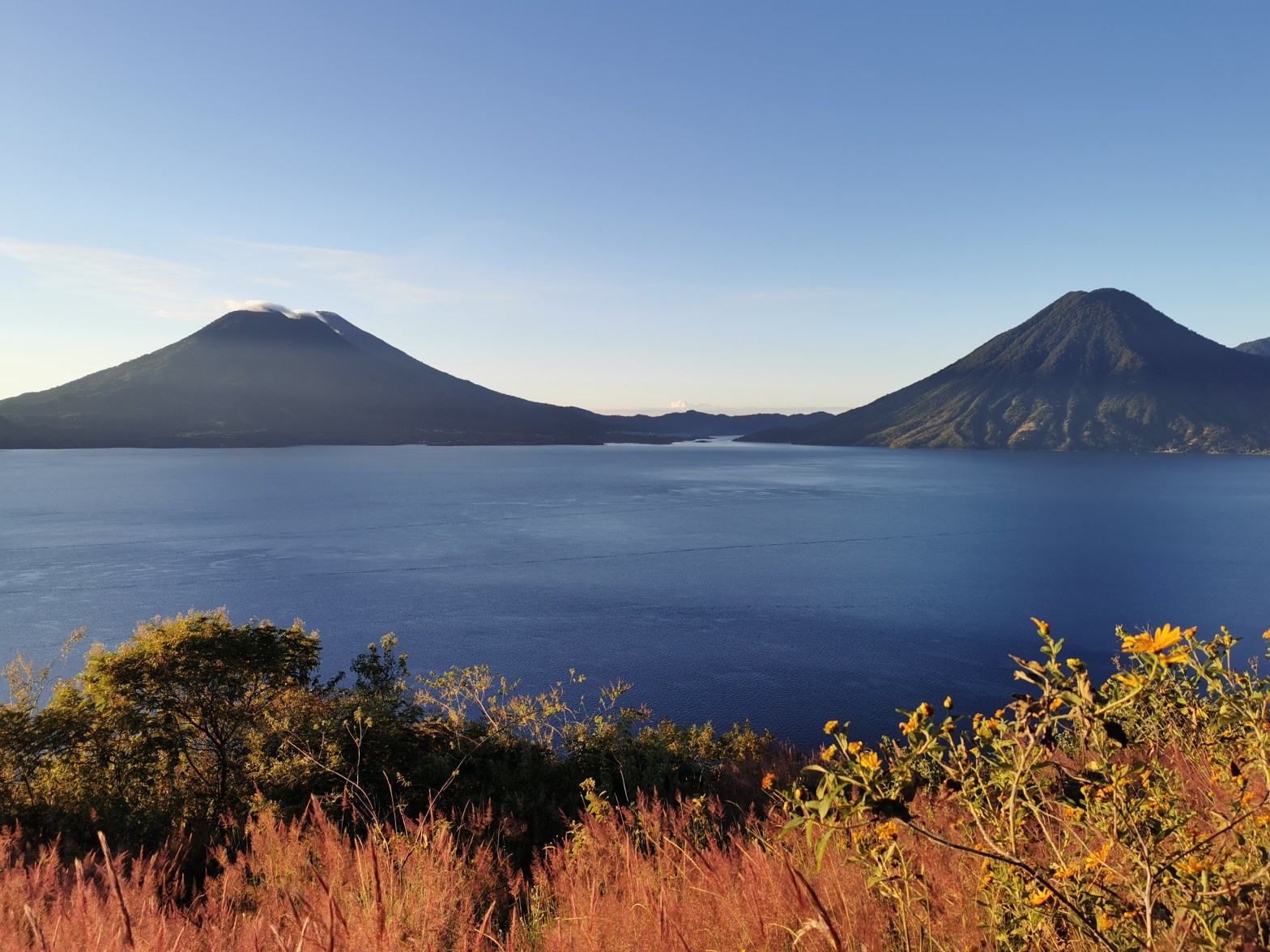 Umringt von Vulkanen